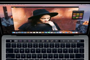 Pixelmator compatible con Touch Bar